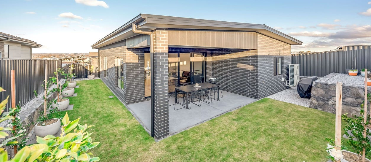 Taylor gallery image 8